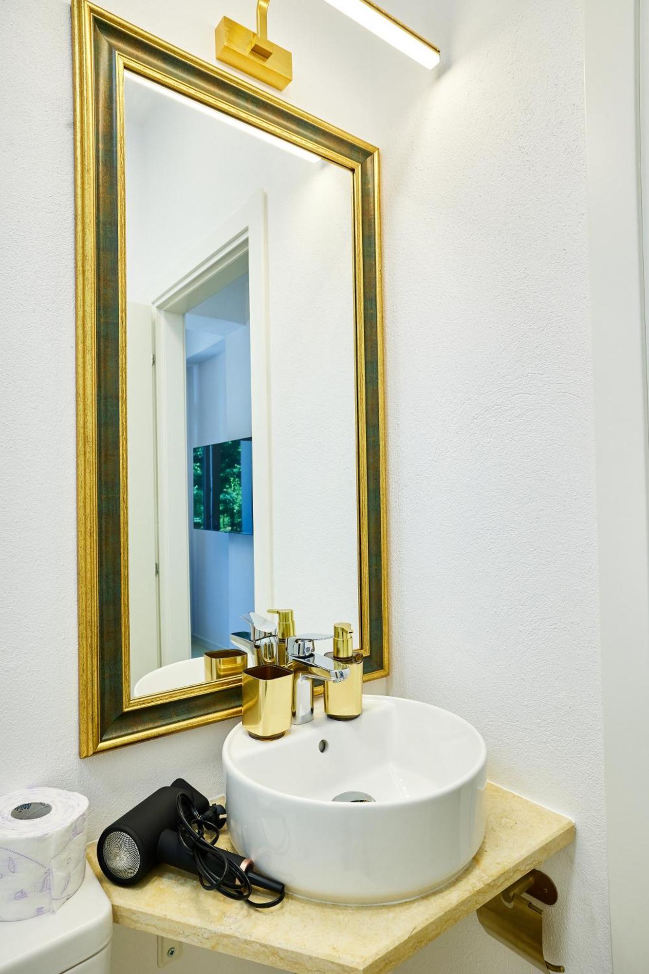 Carol Park View Hotell Bucureşti Eksteriør bilde