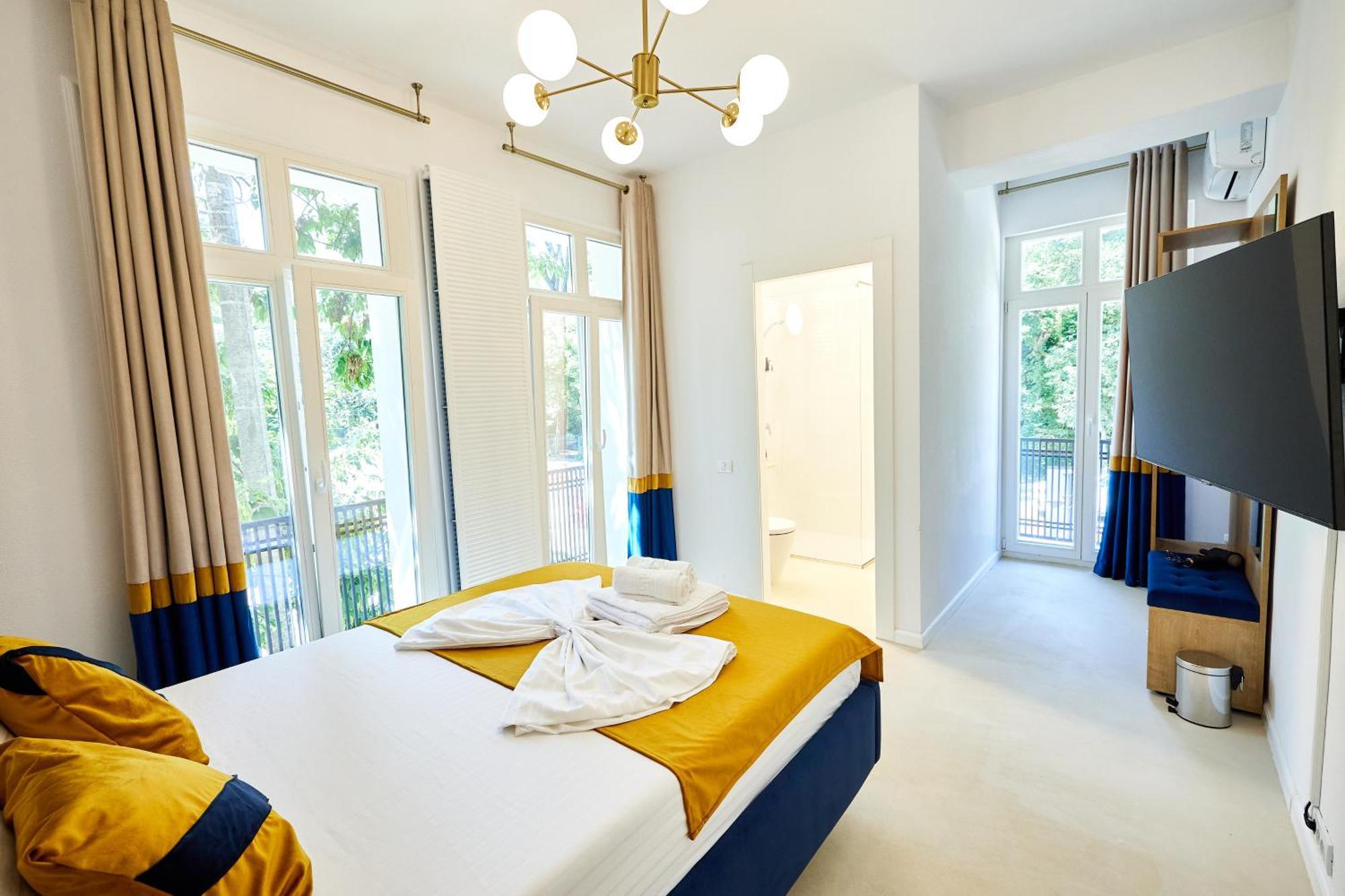 Carol Park View Hotell Bucureşti Eksteriør bilde